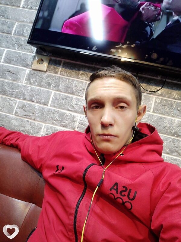 Артём, 28, Кобрине — анкета №894384