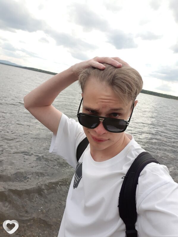 Михаил, 21, Озерск (Челябинская Обл) — анкета №894454