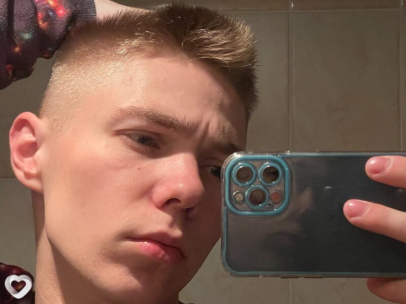 Миша, 24, Гомеле — анкета №894504