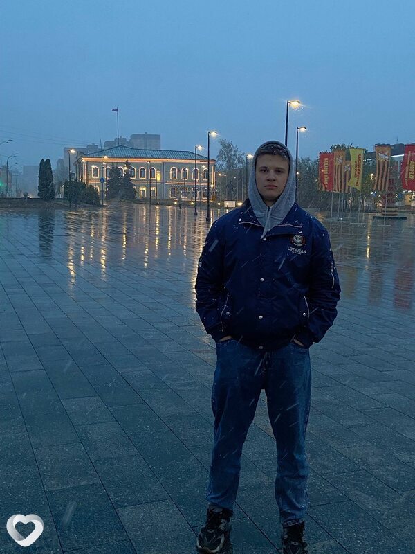 Никита, 21, Долгопрудном — анкета №895075