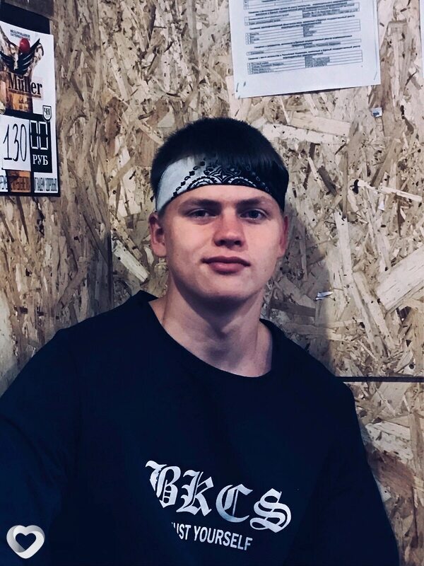 Данил, 21, Иркутске — анкета №895726