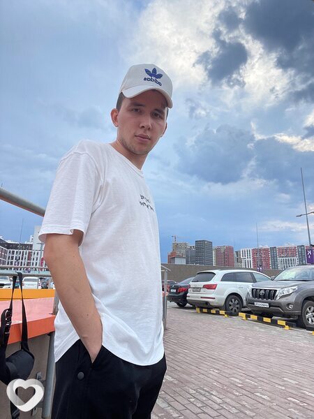 Роберт, 25, Уфе — анкета №896180