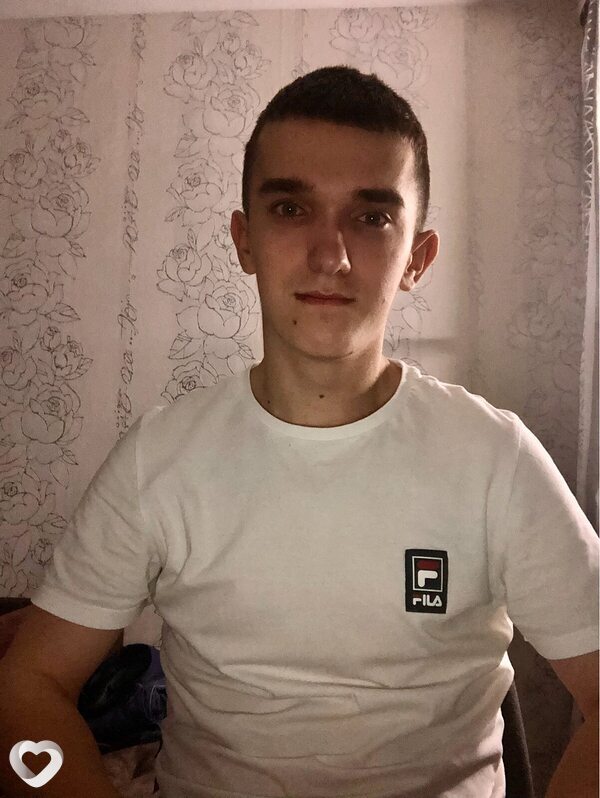 Дмитрий, 22, Ухте — анкета №896354
