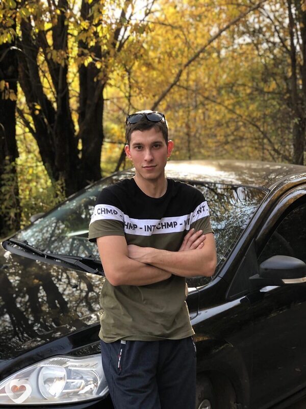 Михаил, 28, Кирове — анкета №896413