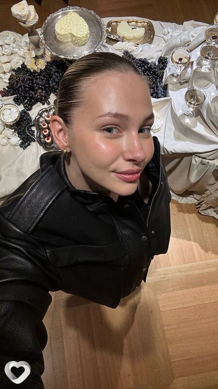Алина, 26, Междуреченске — анкета №896693