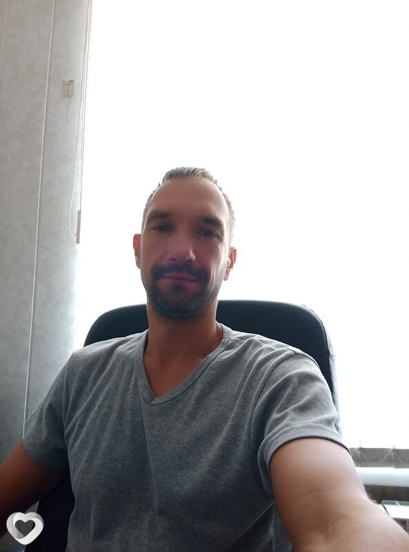 Alex, 39, Красном Сулине — анкета №896875