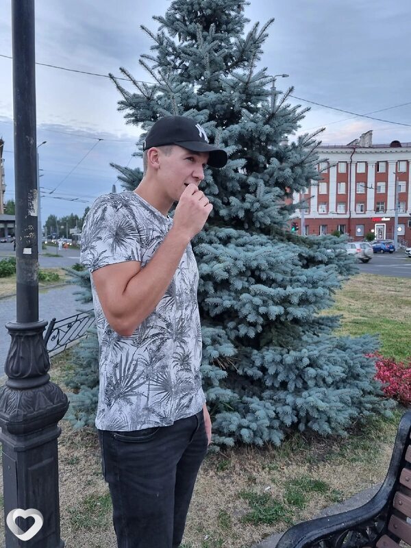 Дамир, 22, Москве — анкета №897068