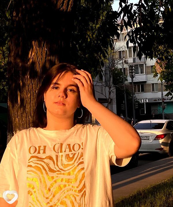 Полина, 21, Москве — анкета №897069