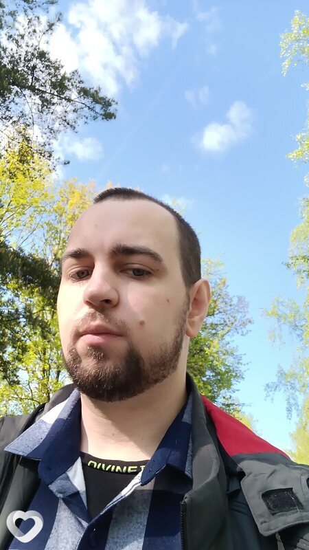 Валентин, 26, Ярославле — анкета №897234