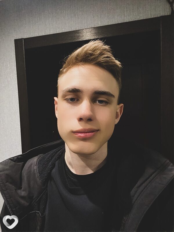 Андрей, 21, Москве — анкета №897124