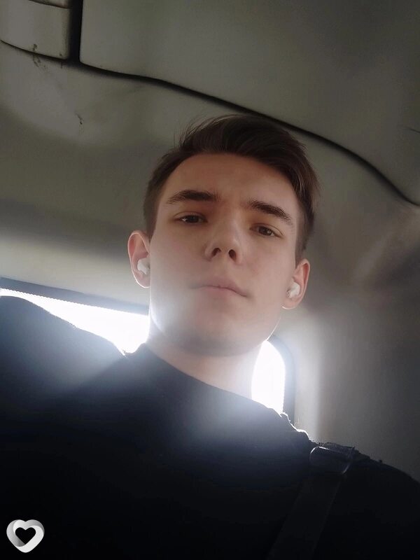 Александр, 23, Омске — анкета №897304