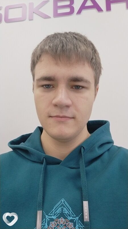 Арсений, 21, Ульяновске — анкета №897955