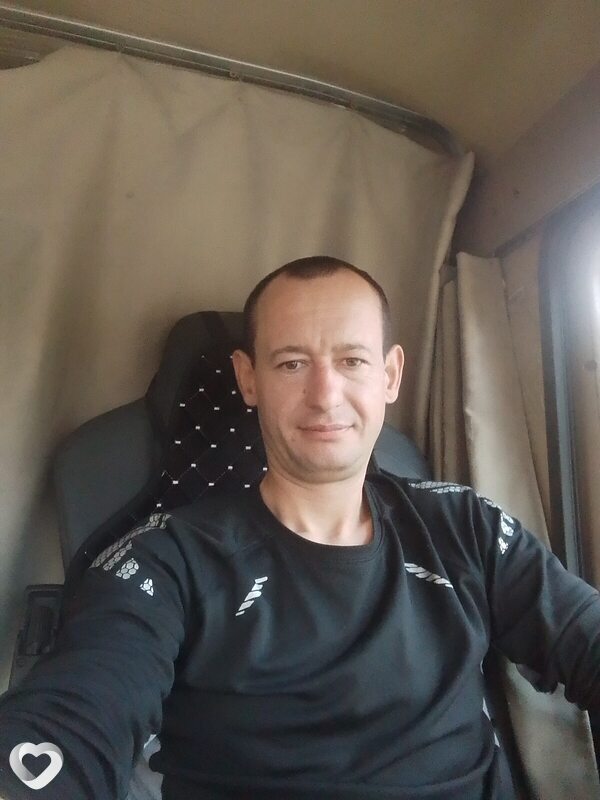 Вадим, 38, Красном Сулине — анкета №898386