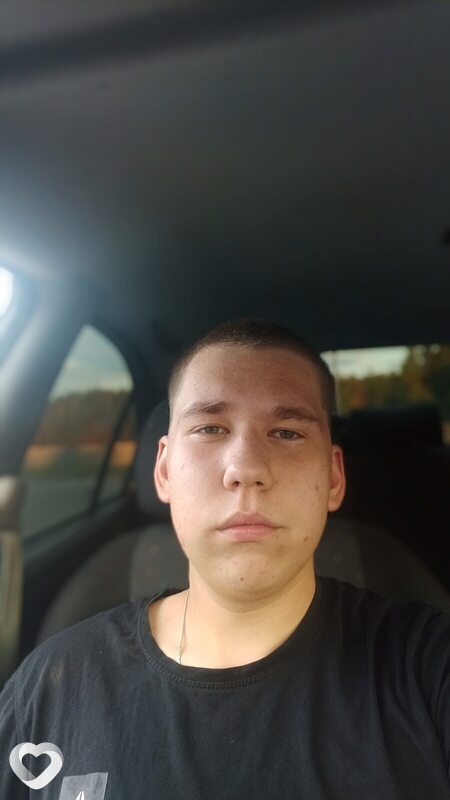 Даниил, 21, Екатеринбурге — анкета №899240