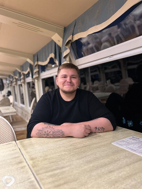 Артур, 28, Тюмени — анкета №900400