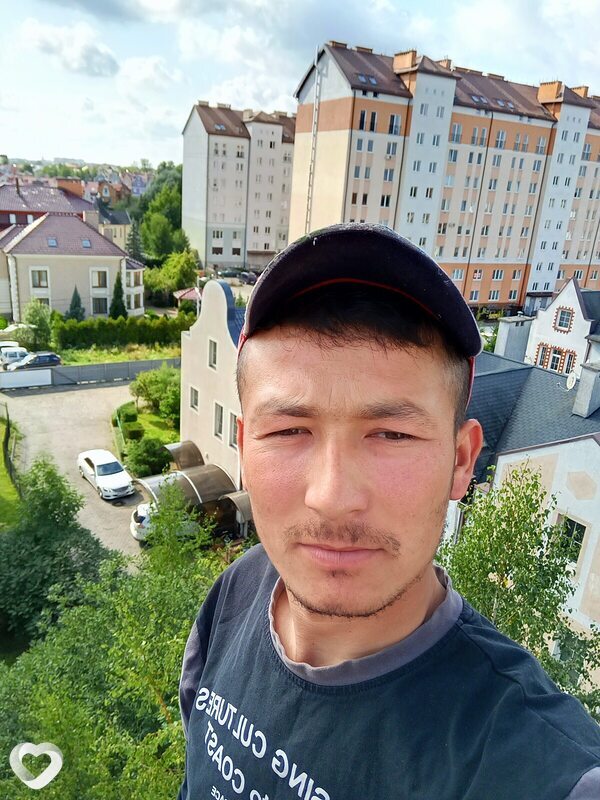 Мухриддин, 28, Калининграде — анкета №900714