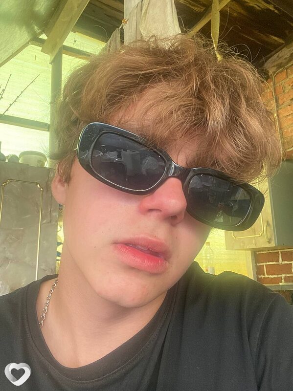 Константин, 21, Искитиме — анкета №901058