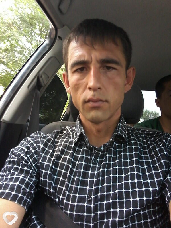 Умид, Ангрен
