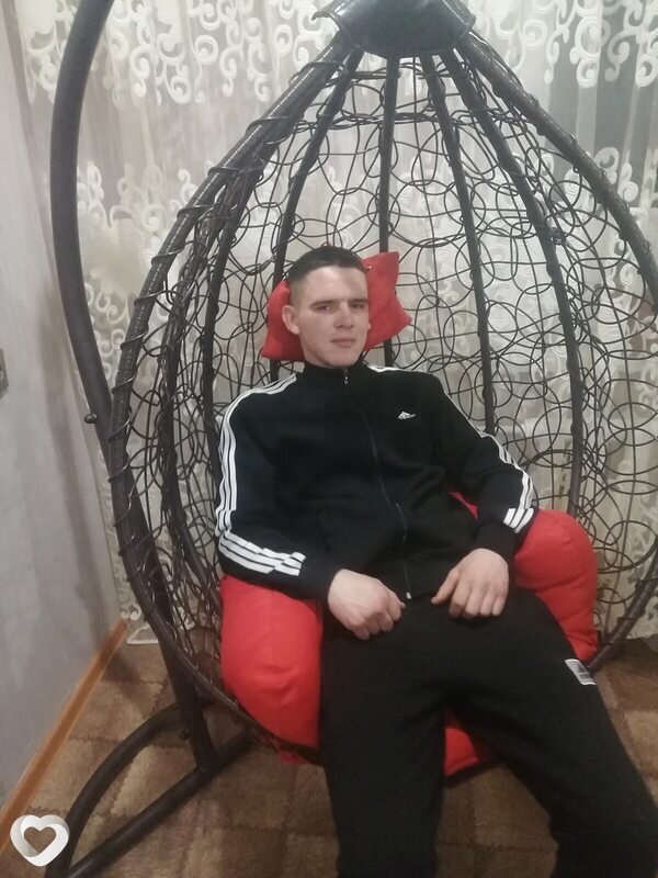 Михаил, 25, Слуцке — анкета №901664