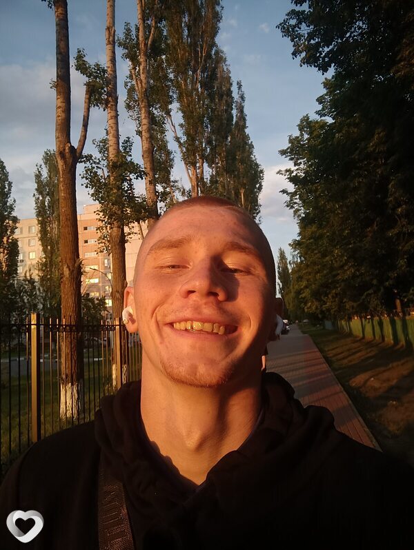 Костя, 22, Москве — анкета №902022