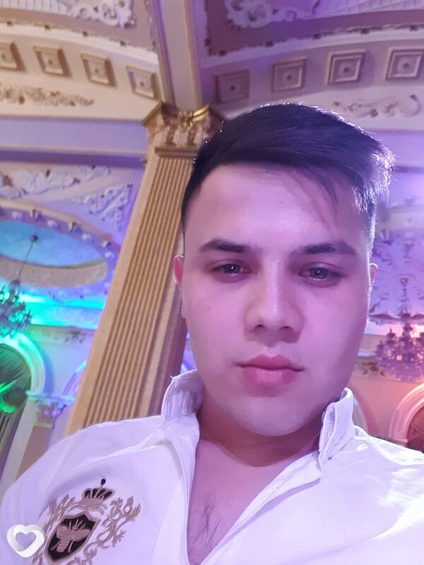 Амир, 28, Москве — анкета №902502