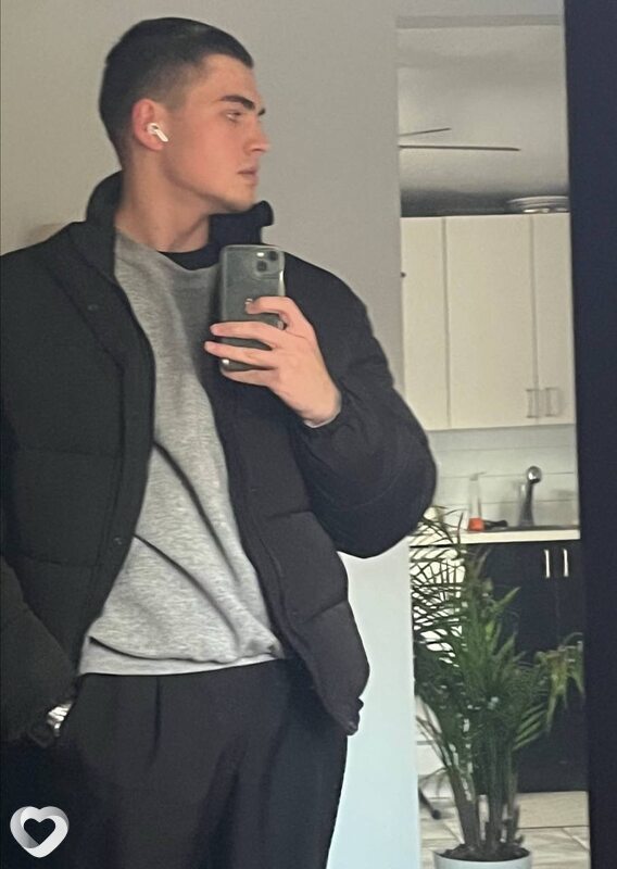 Дима, 21, Санкт-Петербурге — анкета №903081