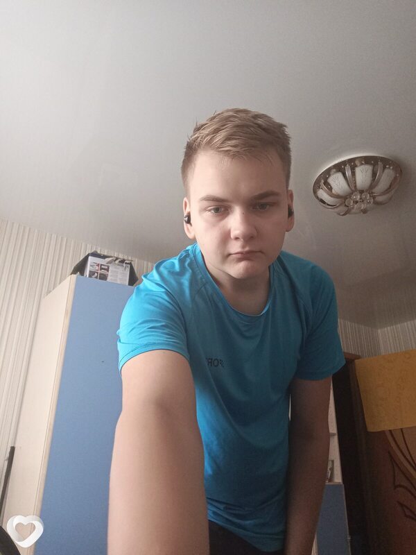 Павел, 22, Твери — анкета №903582