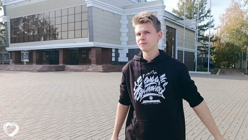 Антон, 21, Москве — анкета №903630