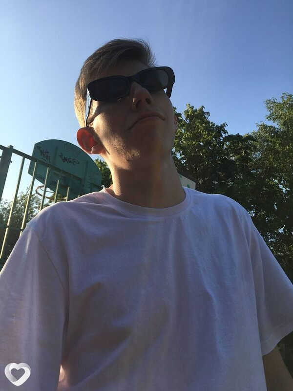 Дмитрий, 20, Москве — анкета №903802