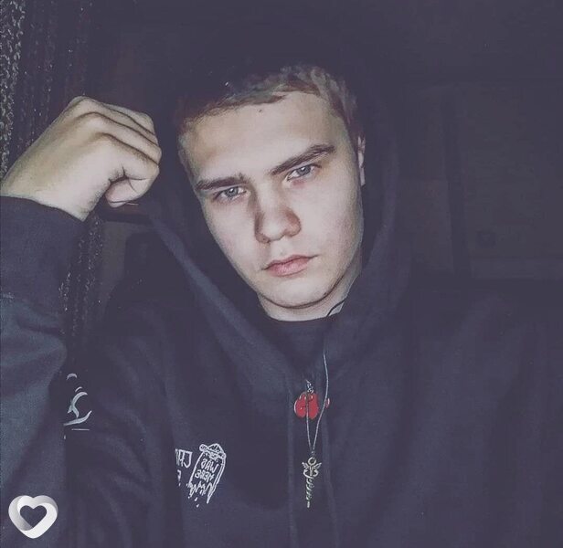 Антон, 25, Курске — анкета №903858