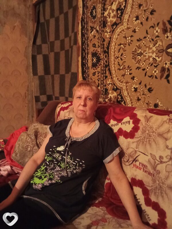 Лена, 51, Новомосковске — анкета №903898