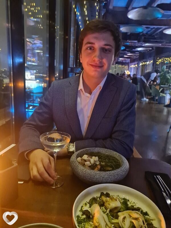 Илья, 21, Санкт-Петербурге — анкета №904251
