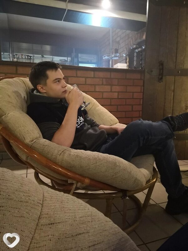 Михаил, 26, Москве — анкета №904769