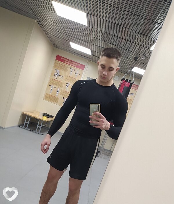 Иван, 23, Москве — анкета №905247