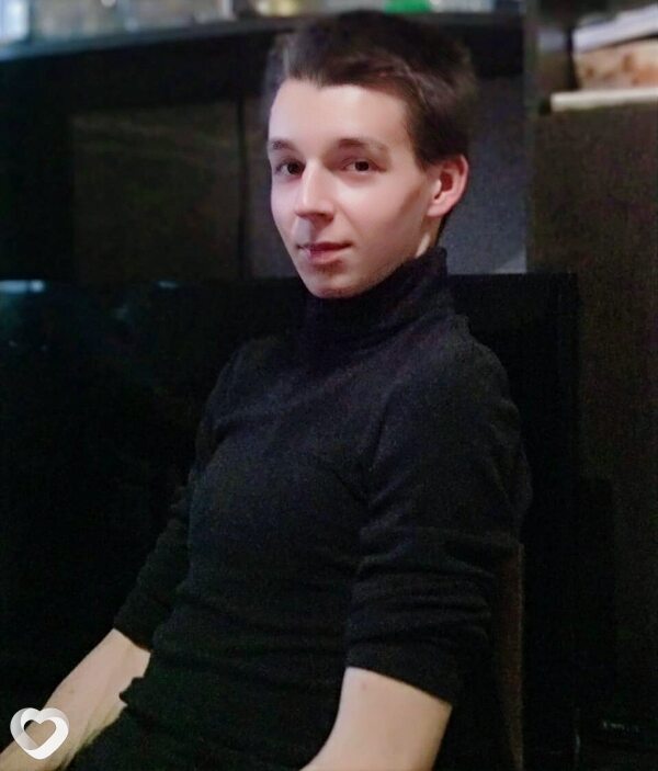 Иван, 21, Москве — анкета №905470
