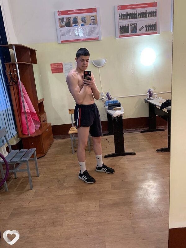 Тимур, 20, Наро-Фоминске — анкета №905743
