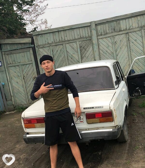 Игорь, 20, Ангарске — анкета №905890