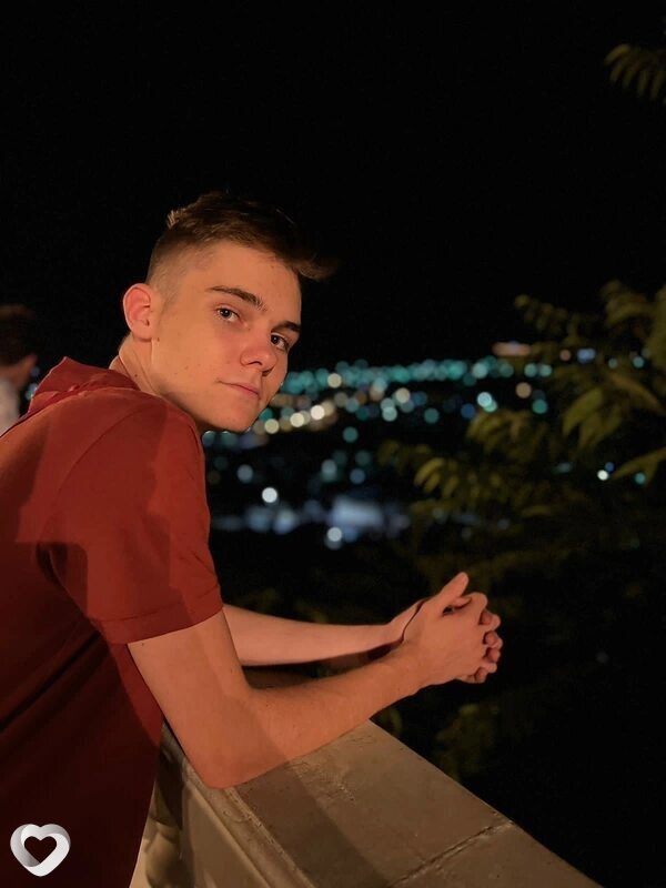 Георгий, 20, Москве — анкета №906559