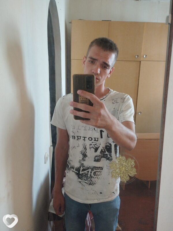 Дима, 24, Костроме — анкета №907413