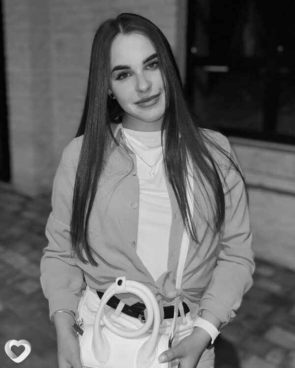 Соня, 23, Вологде — анкета №907297
