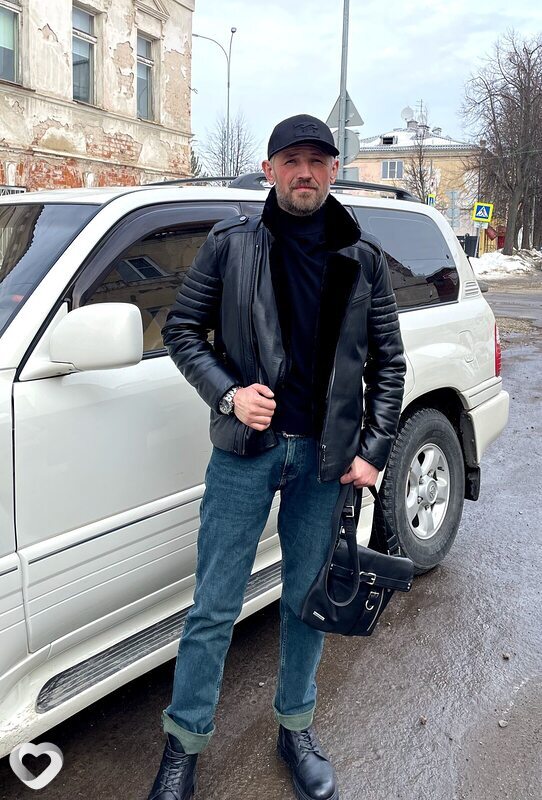 Максим, 43, Рыбинске — анкета №909157