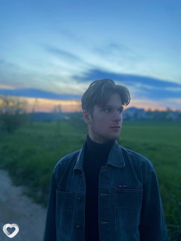 Антон, 21, Минске — анкета №909355