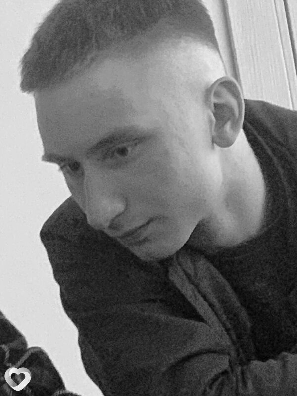 Иван, 20, Туле — анкета №909644