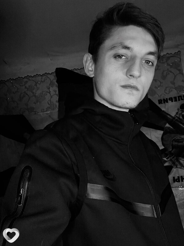 Петя, 23, Донецке — анкета №909864