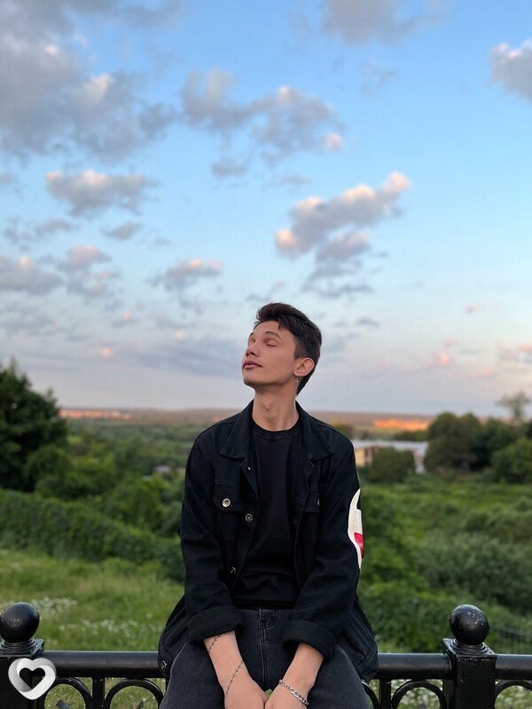 Даня, 24, Санкт-Петербурге — анкета №910005