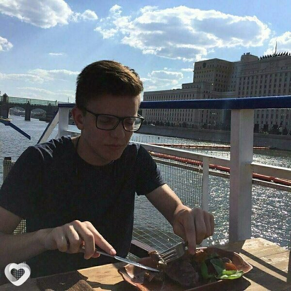 Михаил, 25, Москве — анкета №910576
