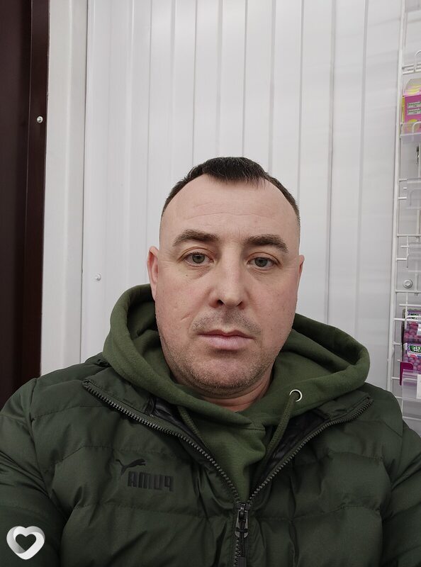 Максим, 44, Ханты-Мансийске — анкета №910515