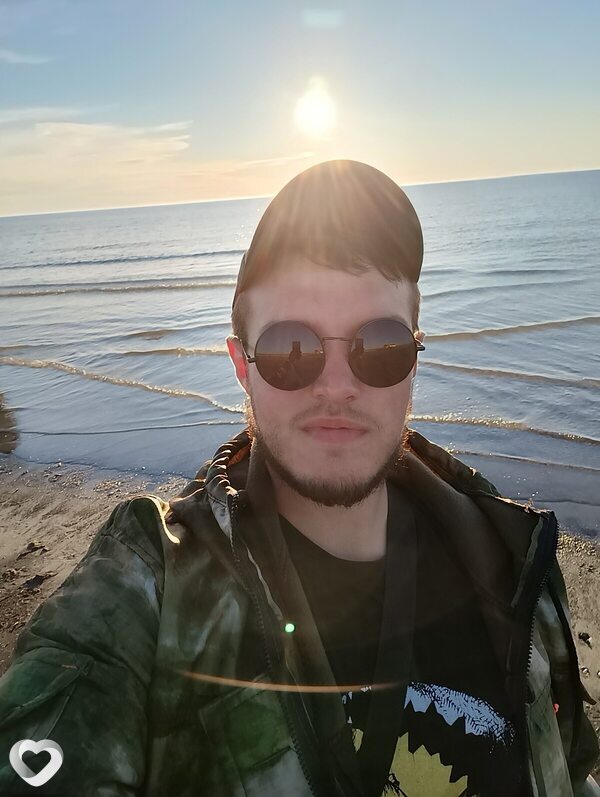 Влад, 25, Омске — анкета №911232