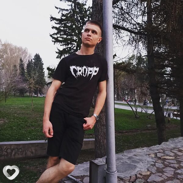 Даня, 22, Москве — анкета №911341