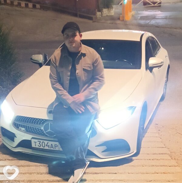 Рустам, 20, Сочи — анкета №911375